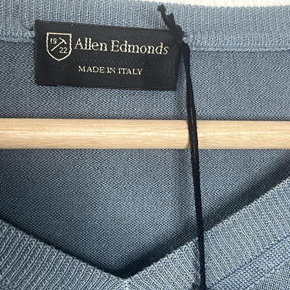 Allen Edmonds 100% Merino Wool Blue V-Neck Formal Designer Sweater Men's‎ M NWT - Picture 7 of 8